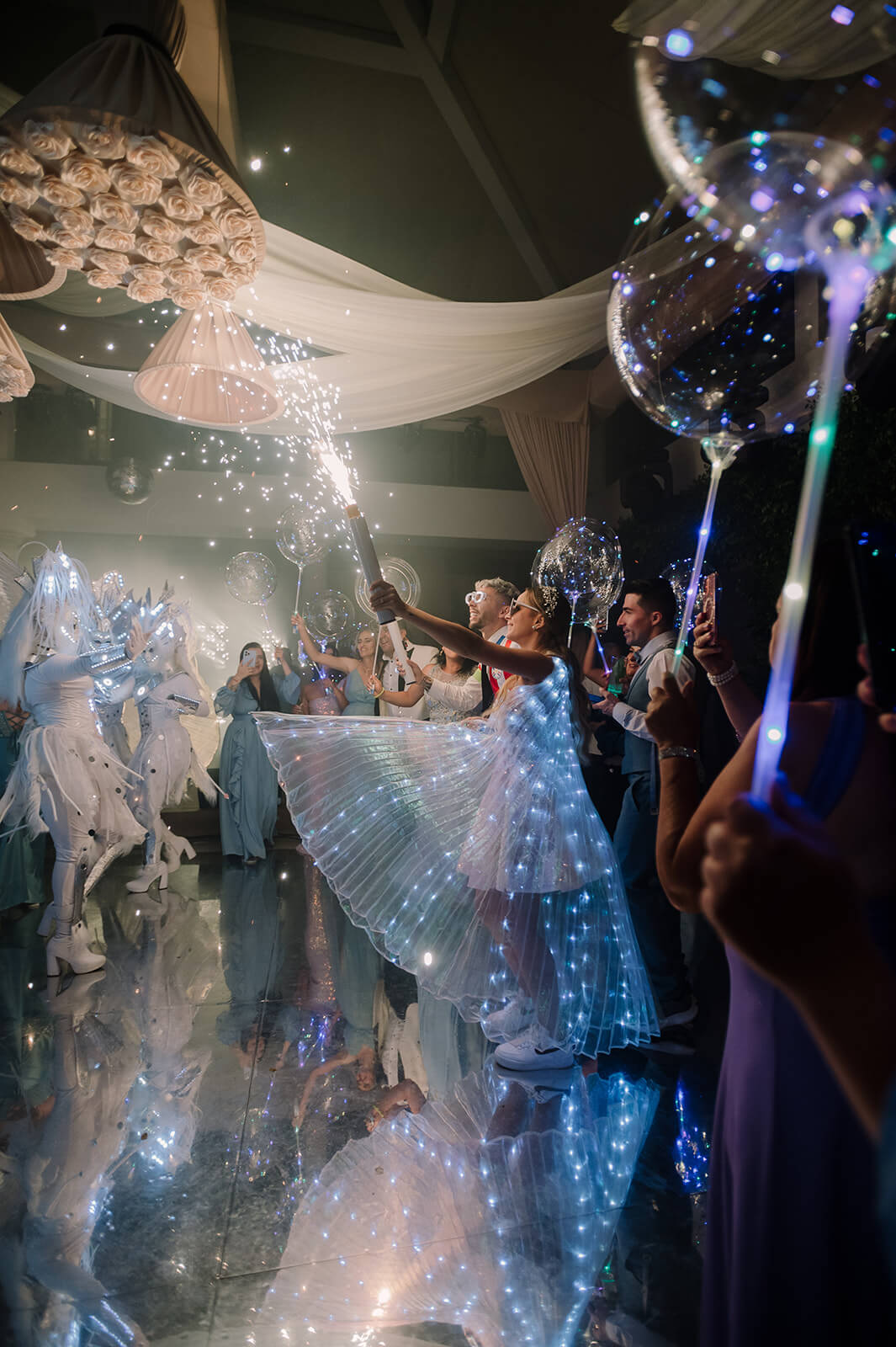 Descripción de la imagen 100